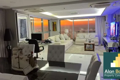 Condominio de 2 dormitorios en Pattaya, Tailandia № 210845 - foto 7