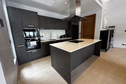 Вилла в Пхукете, Таиланд с 4 спальнями  № 144921 - фото 2