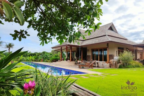 Вилла в Чиангмае, Таиланд с 2 спальнями  № 162640 - фото 2