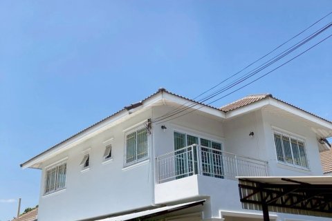 Дом в Чиангмае, Таиланд с 3 спальнями  № 162642