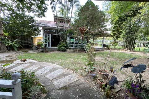 Коммерческая недвижимость в Чиангмае, Таиланд  № 162637 - фото 5