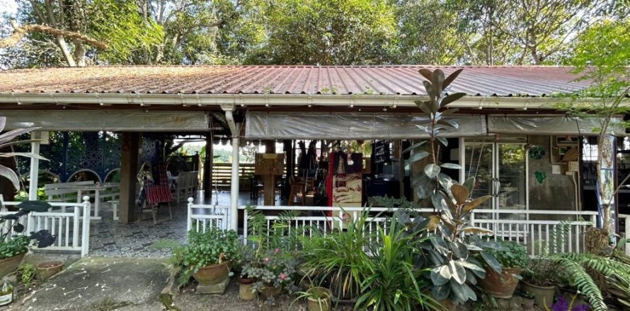 Коммерческая недвижимость в Чиангмае, Таиланд  № 162637