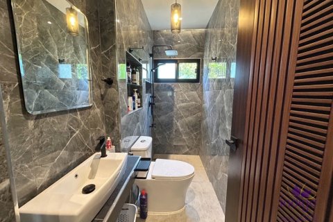 Maison à Chiang Mai, Thaïlande 4 chambres № 162639 - photo 28