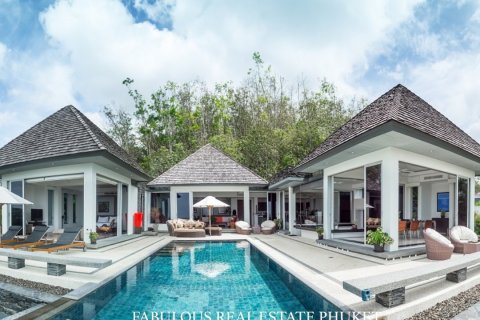 Villa in Bang Tao, Thailand 5 bedrooms № 179795
