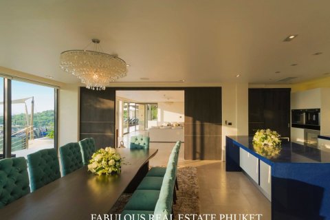 Villa in Kamala, Thailand 6 bedrooms № 179796 - photo 5