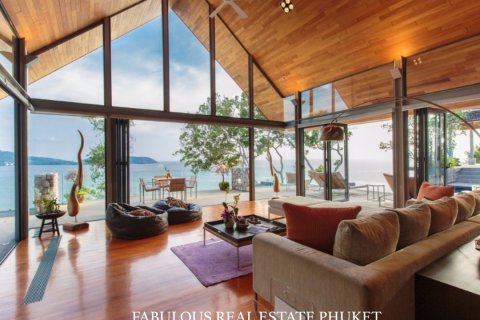 Villa in Kamala, Thailand 5 bedrooms № 179794 - photo 13