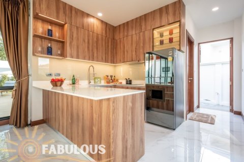 Villa in Chalong, Thailand 2 bedrooms № 179793 - photo 3