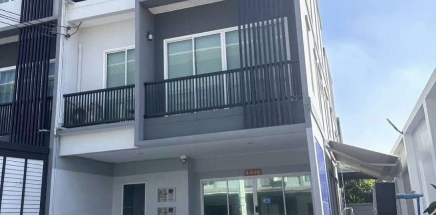 Таунхаус в Банг Кхене, Бангкок, Таиланд с 4 спальнями  № 141737