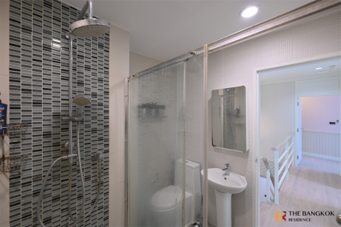 Condo à Bangkok, Thaïlande, 3 chambres № 185755 - photo 6