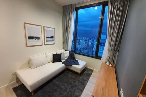 Condo à Watthana, Bangkok, Thaïlande, 2 chambres  № 141146 - photo 2
