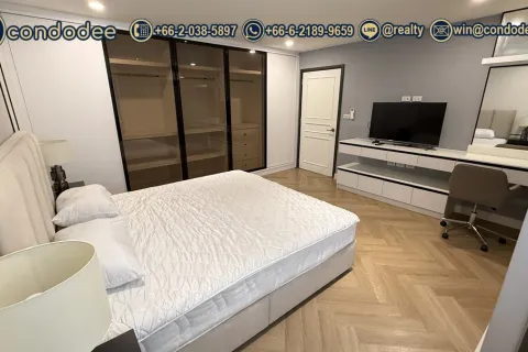 Condo in Watthana, Bangkok, Thailand, 3 bedrooms № 201361 - photo 10