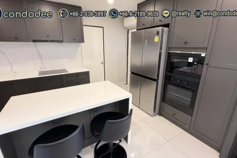 Condo in Watthana, Bangkok, Thailand, 3 bedrooms № 201361 - photo 15