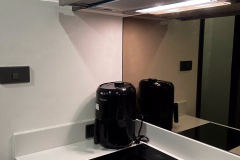 Studio dans le Condo à Bangkok Noi, Thaïlande  № 151182 - photo 11