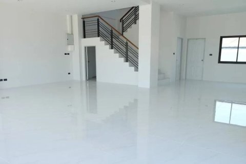 Коммерческая недвижимость в Паттайе, Таиланд  № 151188 - фото 2