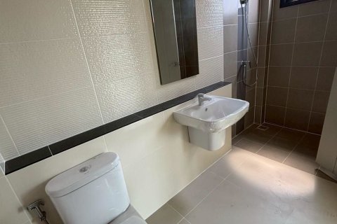 Дом в Тунг Кхру, Бангкок, Таиланд с 4 спальнями  № 151186 - фото 4