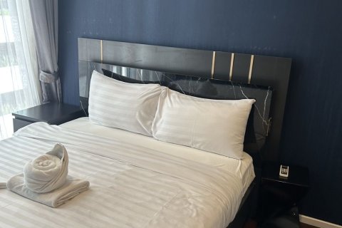 Condo in Watthana, Bangkok, Thailand, 2 bedrooms  № 157920 - photo 8