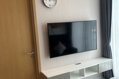 Condo in Watthana, Bangkok, Thailand, 2 bedrooms  № 157920 - photo 4