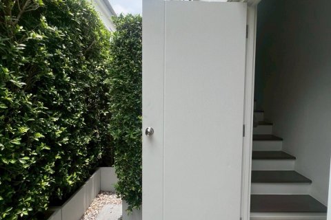 House in Samut Prakan, Thailand 2 bedrooms № 157921 - photo 12