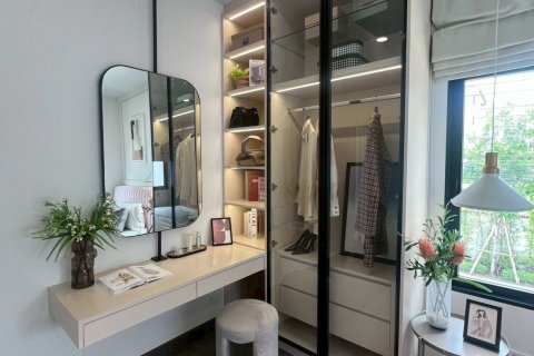 House in Samut Prakan, Thailand 2 bedrooms № 157921 - photo 9