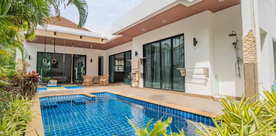 Вилла в Пхукете, Таиланд с 2 спальнями  № 157916