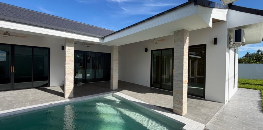 Villa in Hua Hin, Thailand 3 Schlafzimmer № 222487