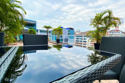 Apartment in Pattaya, Thailand 4 rooms № 161519 - photo 25