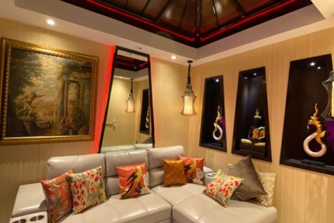 Apartment in Pattaya, Thailand 4 rooms № 161519 - photo 6