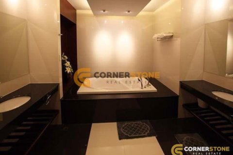 Студия в кондо на Пляж Джомтьен, Паттайя, Таиланд № 161518 - фото 6