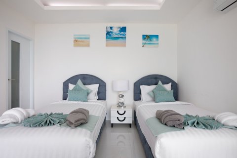 Villa in Ko Samui, Thailand 3 bedrooms № 161525 - photo 11