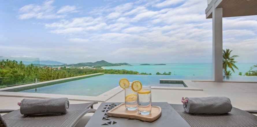 Villa in Ko Samui, Thailand 3 bedrooms № 161525