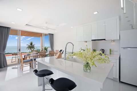 Villa in Ko Samui, Thailand 3 bedrooms № 161525 - photo 10