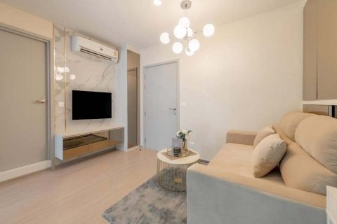 Studio dans le Condo à Din Daeng, Bangkok, Thaïlande  № 173581 - photo 4