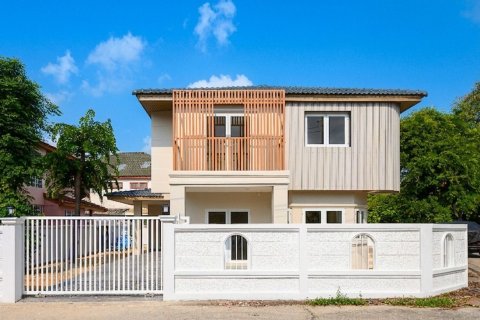 Дом в Лат Пхрау, Бангкок, Таиланд с 4 спальнями  № 173576 - фото 15