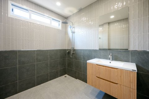 Дом в Лат Пхрау, Бангкок, Таиланд с 4 спальнями  № 173576 - фото 17