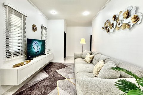 Вилла в Паттайе, Таиланд с 3 спальнями  № 173575 - фото 13