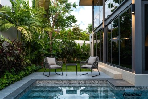 Villa in Bang Tao, Thailand 2 bedrooms № 179820 - photo 7