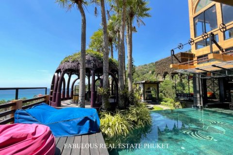 Villa in Kata, Thailand 5 bedrooms № 179821 - photo 4