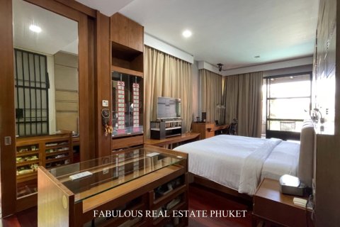 Villa in Kata, Thailand 5 bedrooms № 179821 - photo 14