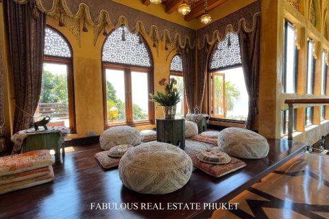 Villa in Kata, Thailand 5 bedrooms № 179821 - photo 6