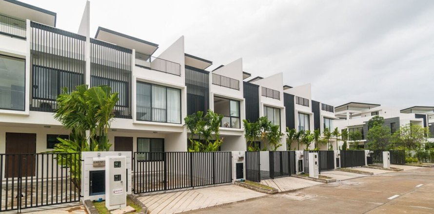 Таунхаус в Пхукете, Таиланд с 3 спальнями  № 164058