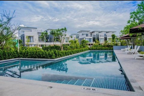 Таунхаус в Пхукете, Таиланд с 3 спальнями  № 164058 - фото 20