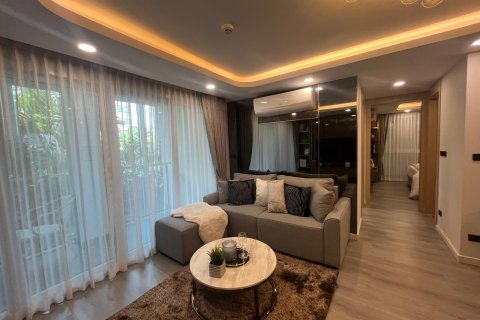 Condo in Pattaya, Thailand, 2 bedrooms  № 157848 - photo 6