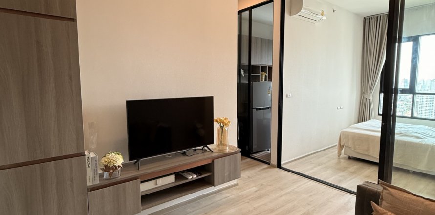 Студия в кондо в Чатучаке, Бангкок, Таиланд № 145124