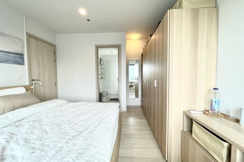 Кондоминиум с 2 спальнями в Патхум Ване, Бангкок, Таиланд № 171944 - фото 4