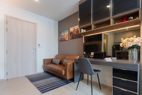 Студия в кондо в Хуай Кванге, Бангкок, Таиланд № 171942 - фото 2