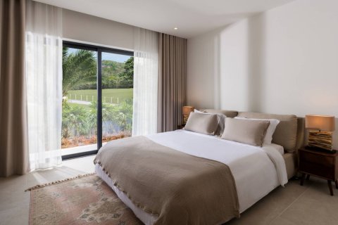 House in Hua Hin, Thailand 3 bedrooms № 181007 - photo 16