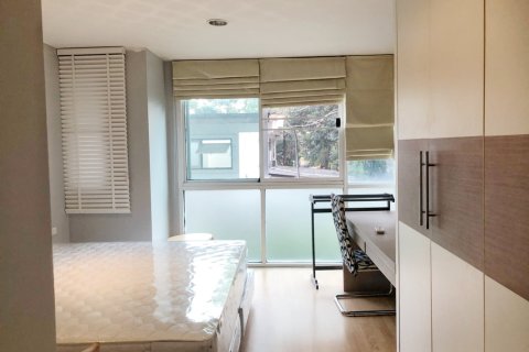 Condo in Bangkok, Thailand, 2 bedrooms  № 181008 - photo 8