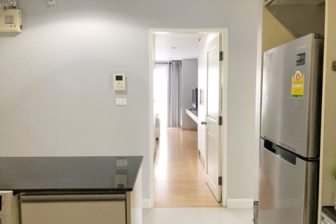 Condo in Bangkok, Thailand, 2 bedrooms  № 181008 - photo 6
