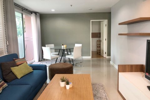 Condo in Bangkok, Thailand, 2 bedrooms  № 181008 - photo 2