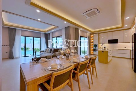 บ้านในพัทยา, ประเทศไทย 5 ห้องนอน № 198023 - รูปถ่าย 9